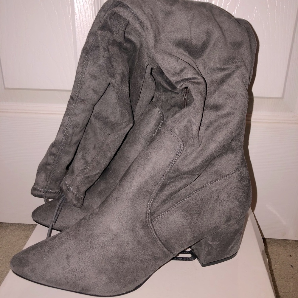 X2B KNEE HIGH BOOTS SIZE 11.